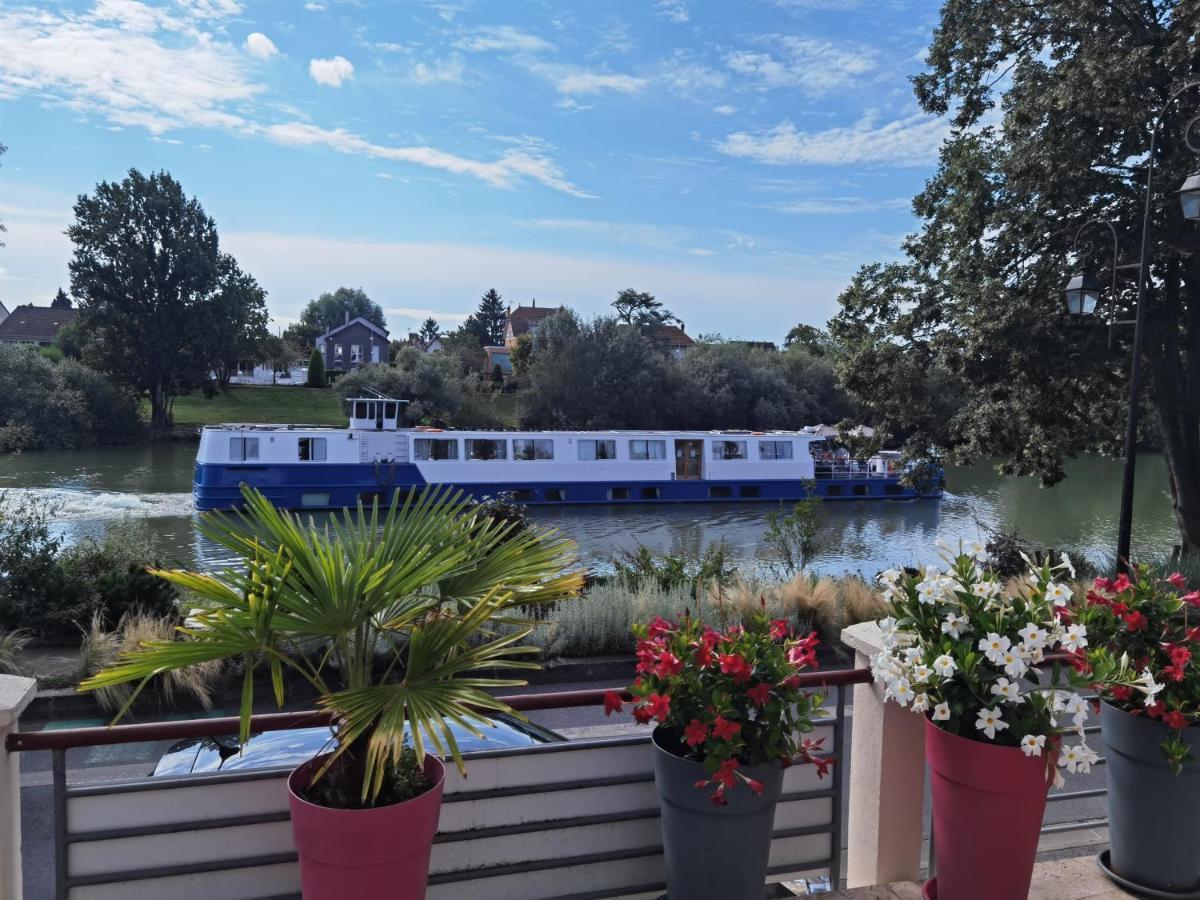 Les Pingouins De La Marne Bed & Breakfast Le Perreux-Sur-Marne Exterior photo